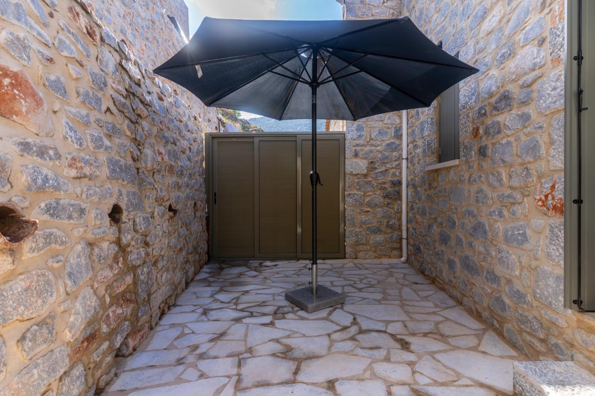 Vina'S Stone House Villa Liménion Buitenkant foto