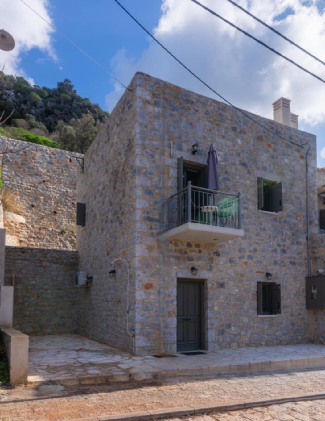 Vina'S Stone House Villa Liménion Buitenkant foto